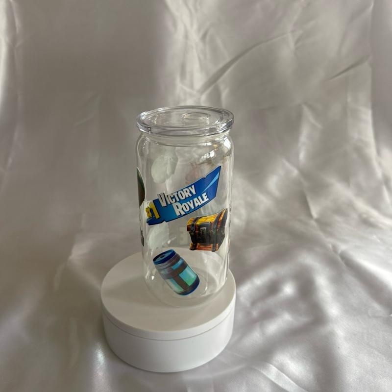 Beautiful Tumbler Displaying  great picture with Lid and Straw Perfect for Kids and Adult