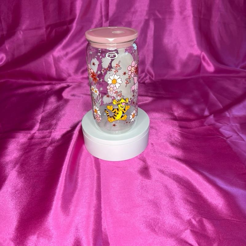 Beautiful Tumbler Displaying Poo bear with pink Lid and Straw Perfect for Kids and Adults Plastic.